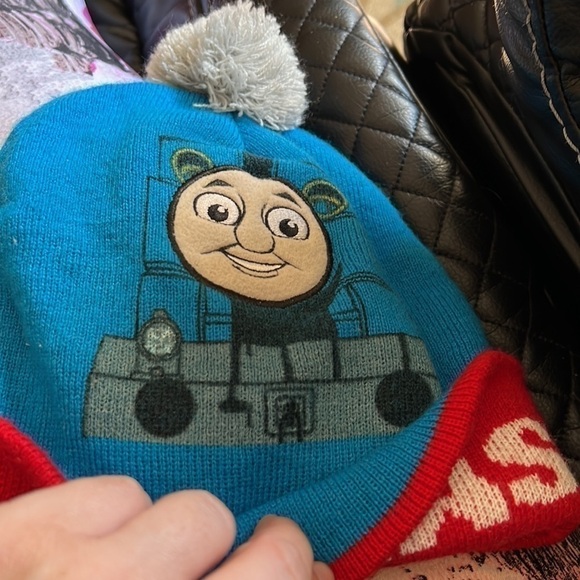 THOMAS The Tank Engine Winter Knit Hat Beanie With Pom Pom Blue One Size - Picture 6 of 7